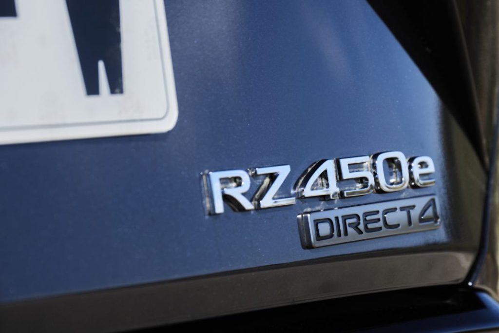 Prueba Lexus RZ 25 Motor16