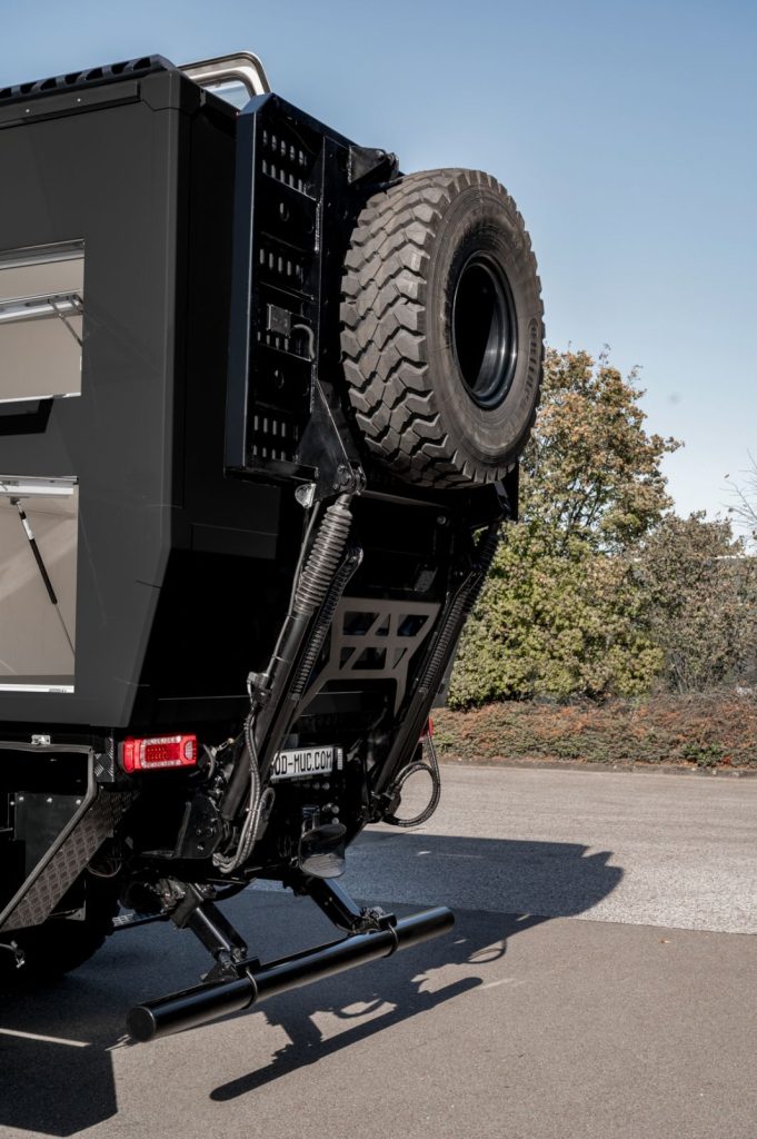 SOD Peak 8x6, la autocaravana más bestia 8 Motor16 SOD Peak 8x6 9 Motor16