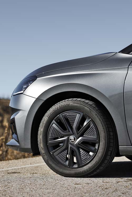 Skoda Fabia 1.0 TSI 95 CV 47 Motor16