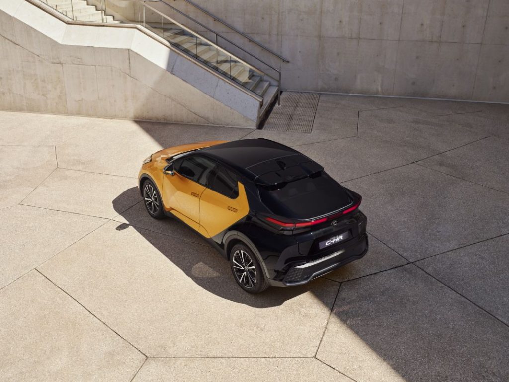 Toyota te invita a conocer de primera mano el nuevo CH-R, su modelo de más éxito, ¿quieres saber cómo? 2 Motor16 Toyota CH R nuevo 14 Motor16
