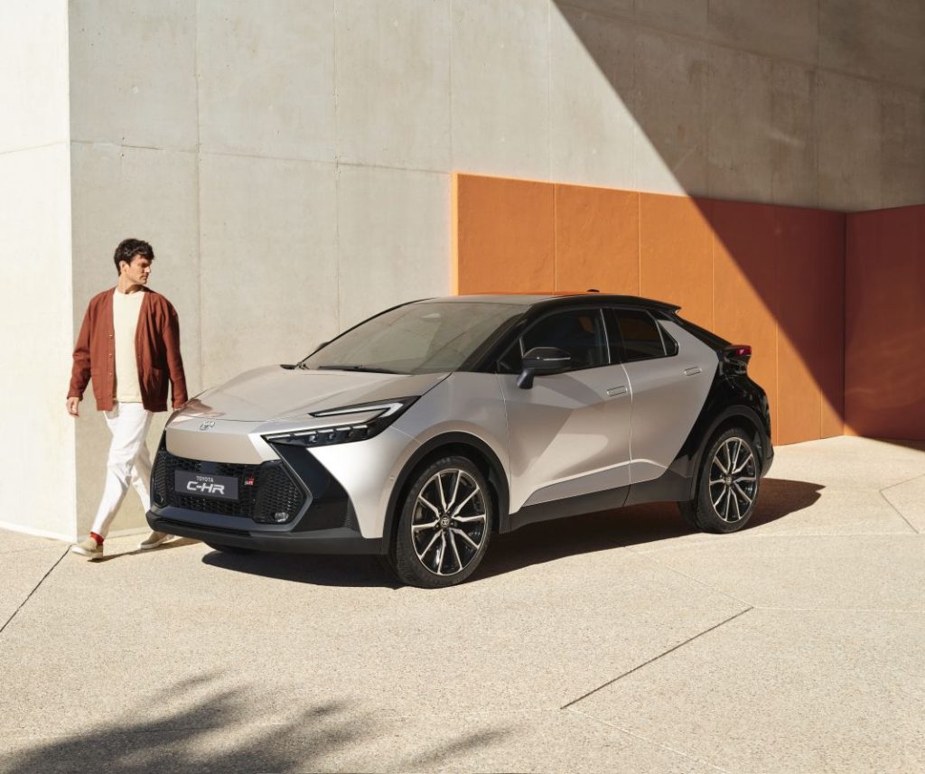 Toyota te invita a conocer de primera mano el nuevo CH-R, su modelo de más éxito, ¿quieres saber cómo? 8 Motor16 Toyota CH R nuevo 5 Motor16