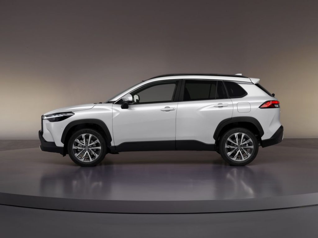 Toyota Corolla Cross (11)