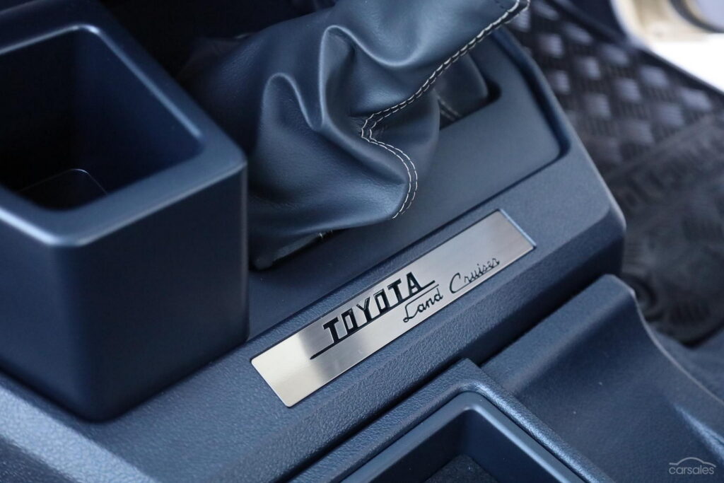 Toyota Land Cruiser 79 70th Anniversary 2021 nuevo 8 Motor16