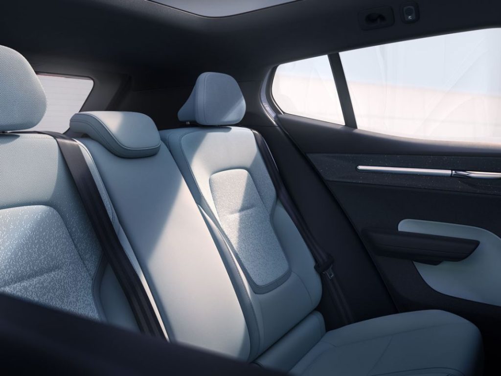 Nuevo Volvo EX30, un SUV eléctrico pequeño, pero poderoso 34 Motor16 VOLVO EX30 16 Motor16