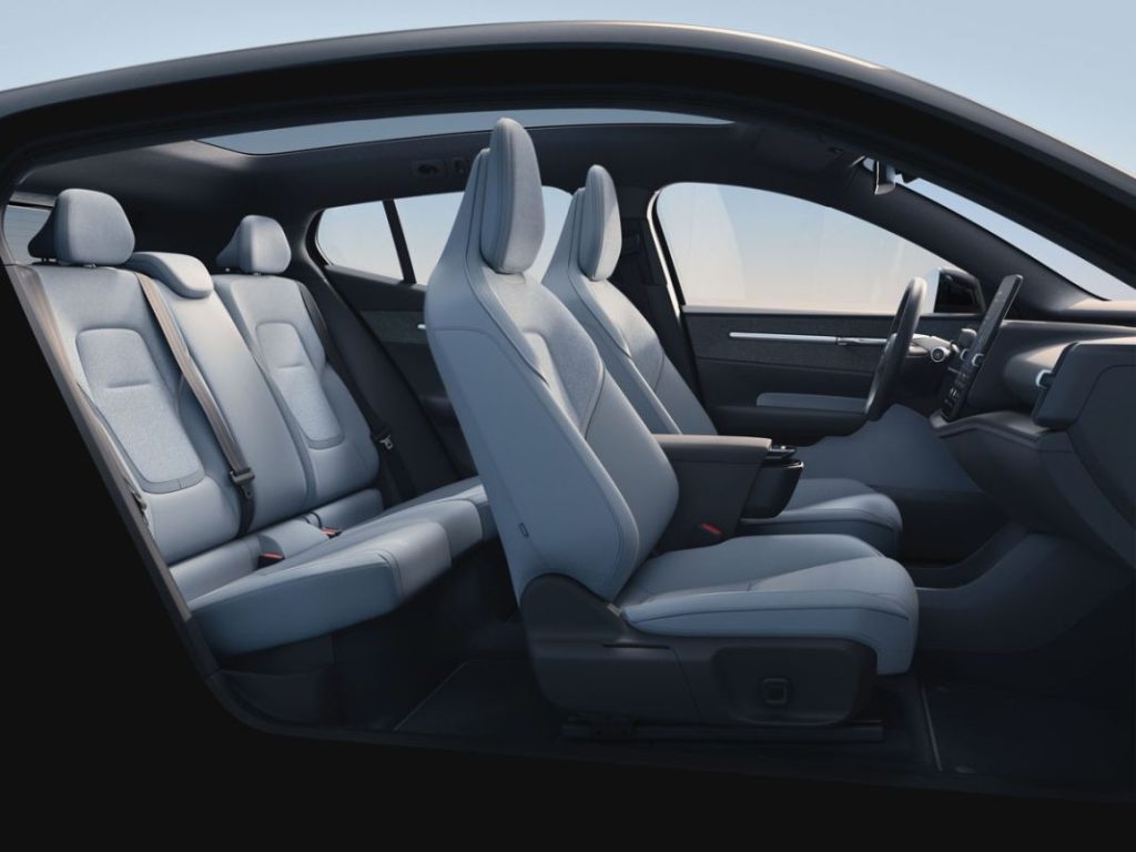 Nuevo Volvo EX30, un SUV eléctrico pequeño, pero poderoso 36 Motor16 VOLVO EX30 18 Motor16