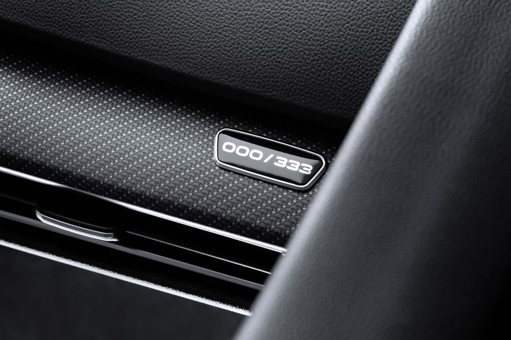 Volkswagen Golf R 333 Limited Edition. El rey de los compactos 10 Motor16 Volkswagen Golf R 333 Limited Edition 6 Motor16
