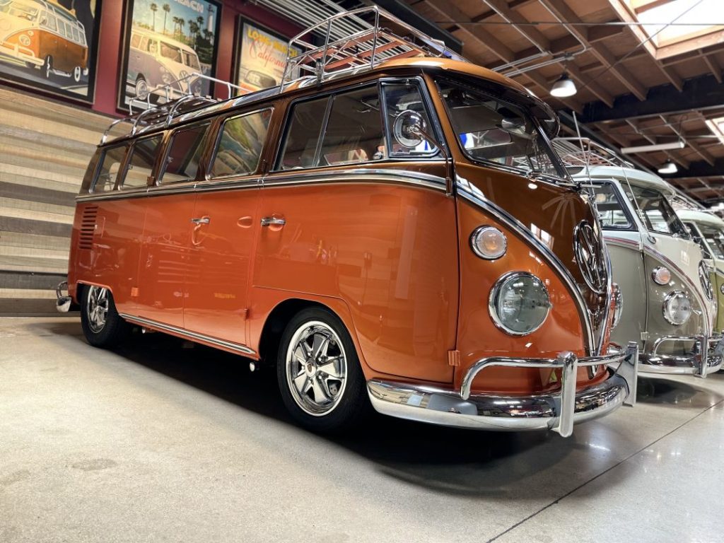 Volkswagen T1 21 ventanas de 1966 3 Motor16