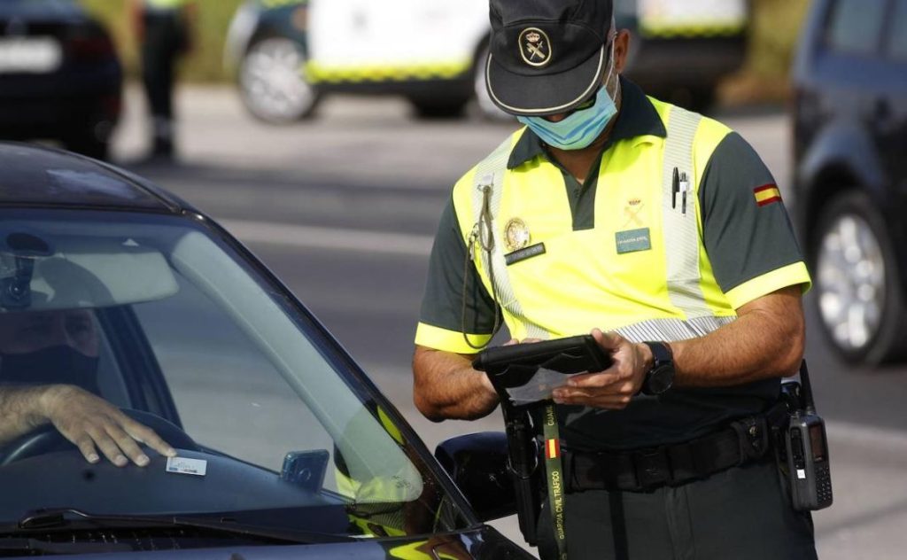 La DGT rompe récords de recaudación con estas 10 'multas tontas' 40 Motor16 multas