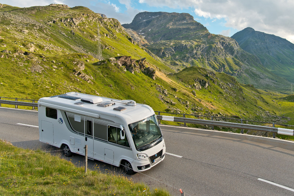 6 aplicaciones que no te pueden faltar si viajas en autocaravana estas vacaciones 84 Motor16 valoraciones