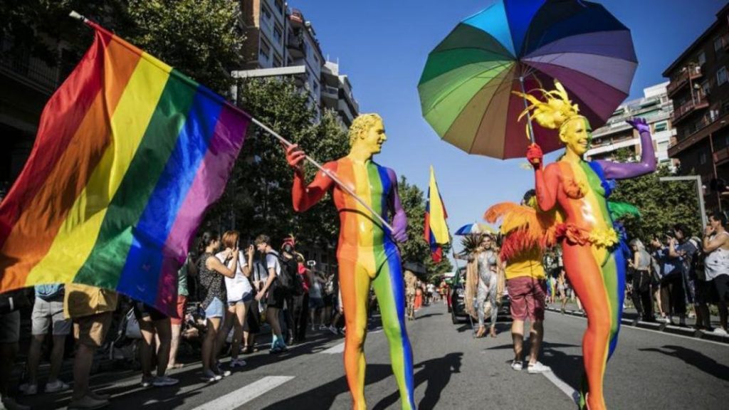 El desfile del Orgullo llega a Madrid. Estas son las calles que debes evitar el próximo sábado 32 Motor16 interesante