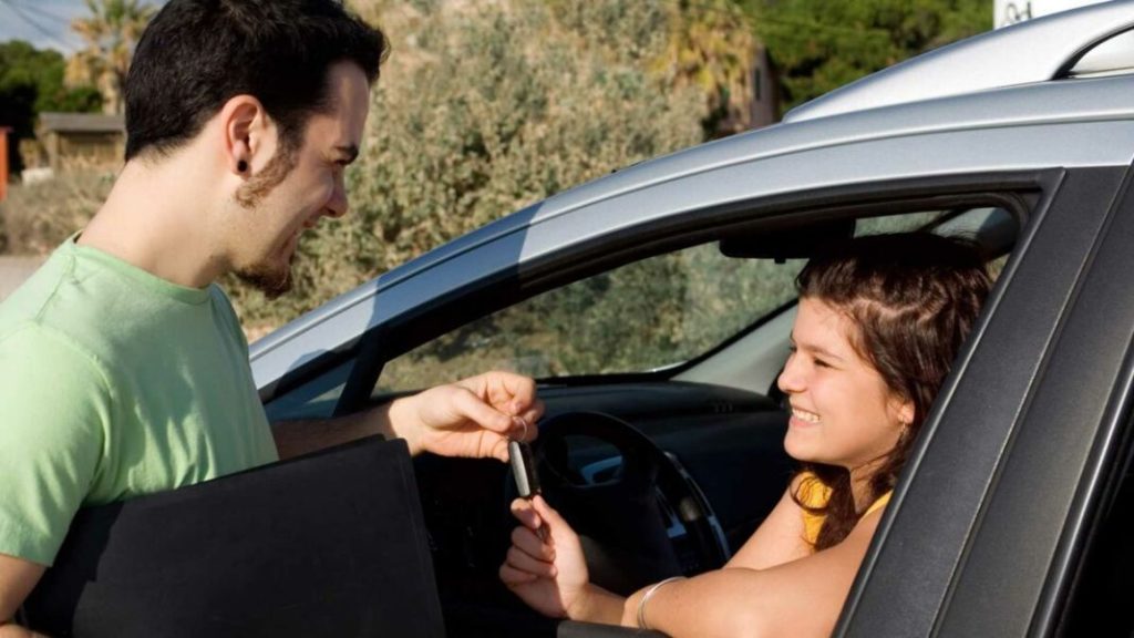 Si vas a alquilar un coche para tus vacaciones, con estos consejos no vas a fallar 155 Motor16 alquiler