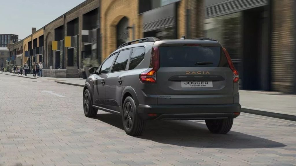 El híbrido con etiqueta ECO y precio de derribo por el que suspiran los taxistas y VTC 75 Motor16 imagen 112 Motor16