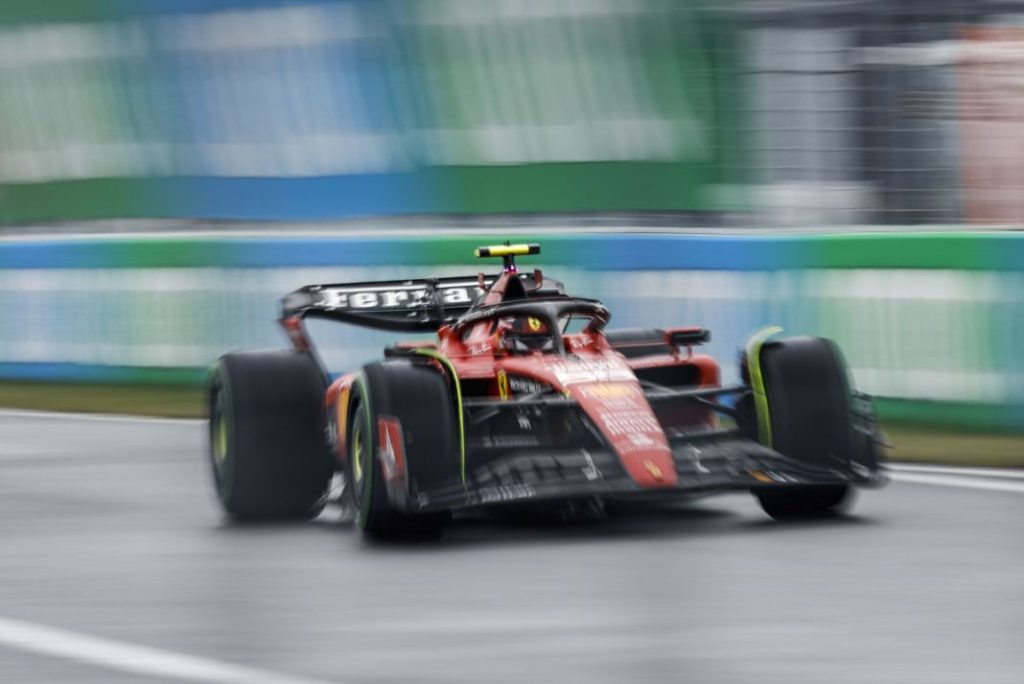 'Si no hubieses tenido que gestionar ese problema...' ¿Están Alonso y Aston Martin más cerca de Red Bull? 9 Motor16 sainz 2a Motor16
