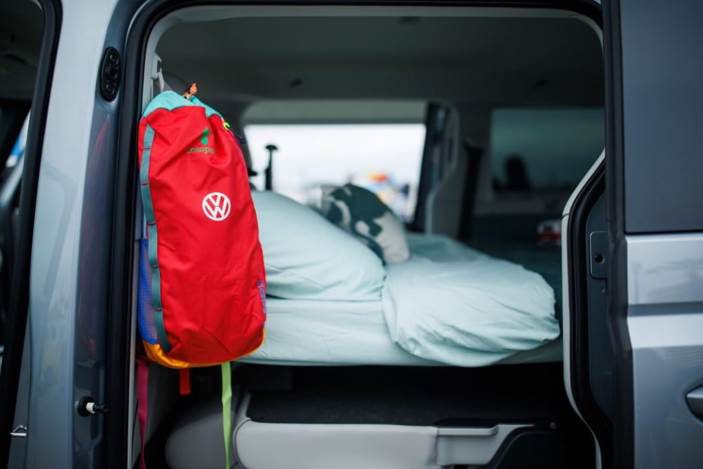 volkswagen id buzz camper 5 Motor16