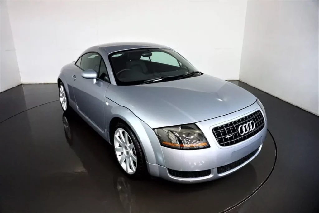 2006 Audi TT MK1 RIX UK 13 Motor16