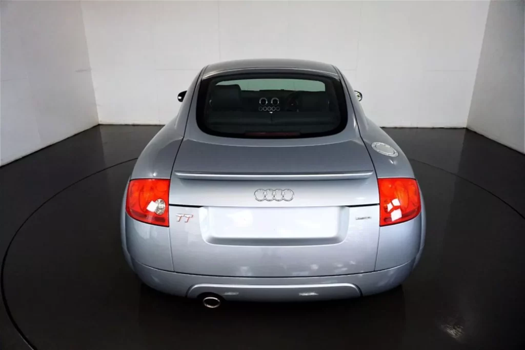 2006 Audi TT MK1 RIX UK 5 Motor16