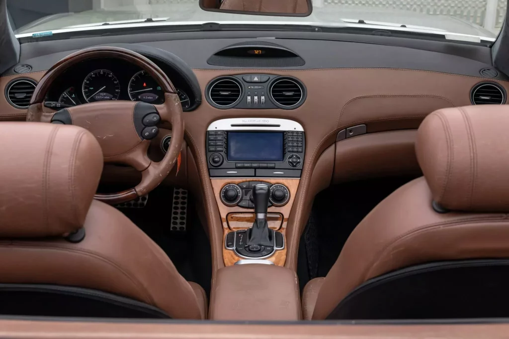 2007 Fisker Tramonto Subasta 28 Motor16