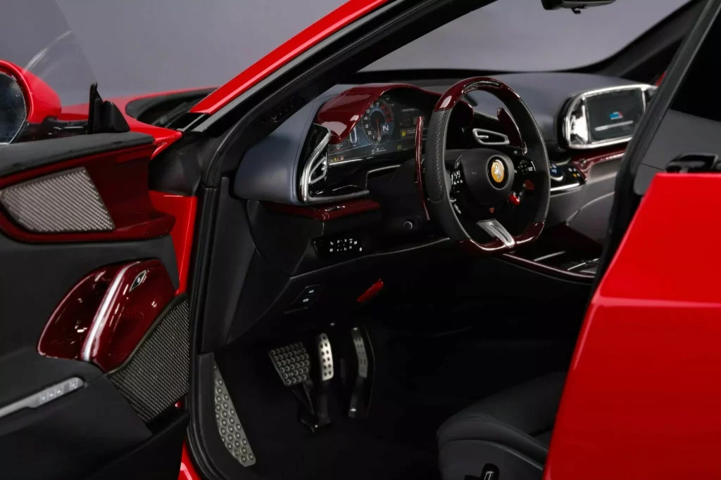 2023 Ferrari Purosangue Amalgam. Imagen interior.