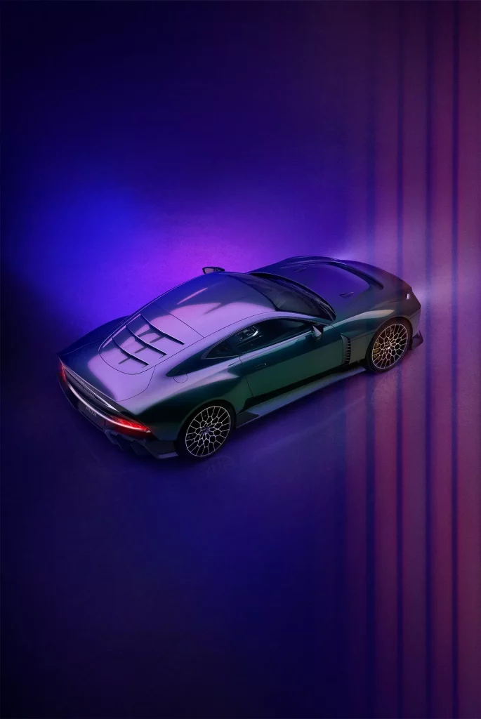 Valour. El Aston Martin más especial, cuelga el cartel de 'todo vendido' 7 Motor16 2023 Aston Martin Valour 5 Motor16