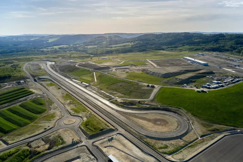 2023 BMW Centro Pruebas Autonomos 2 Motor16