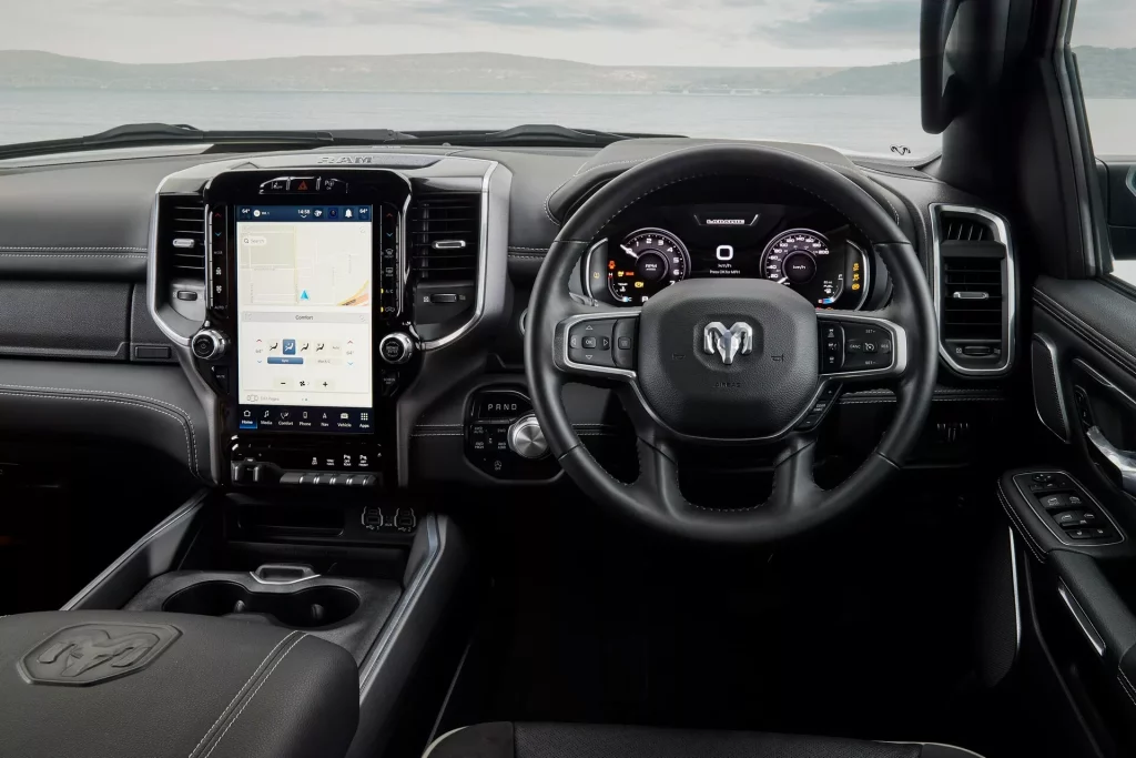 2023 Ram 1500 Laramie Sport 11 Motor16