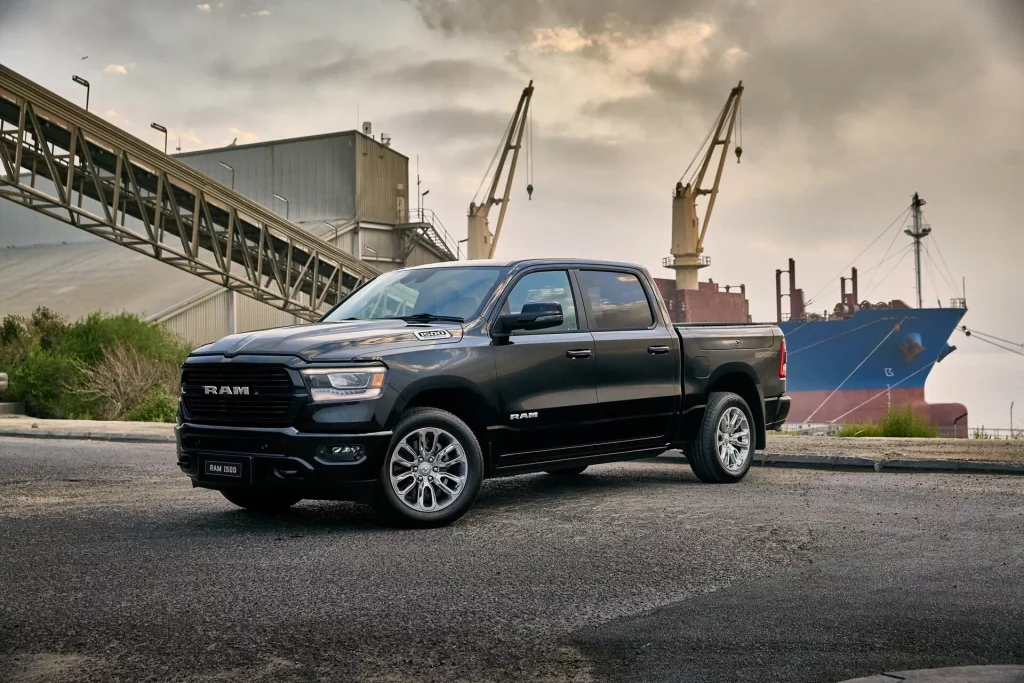 2023 Ram 1500 Laramie Sport 4 Motor16