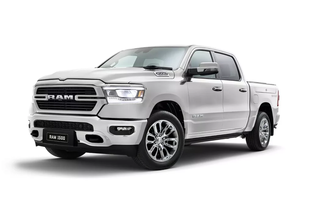 2023 Ram 1500 Laramie Sport 9 Motor16