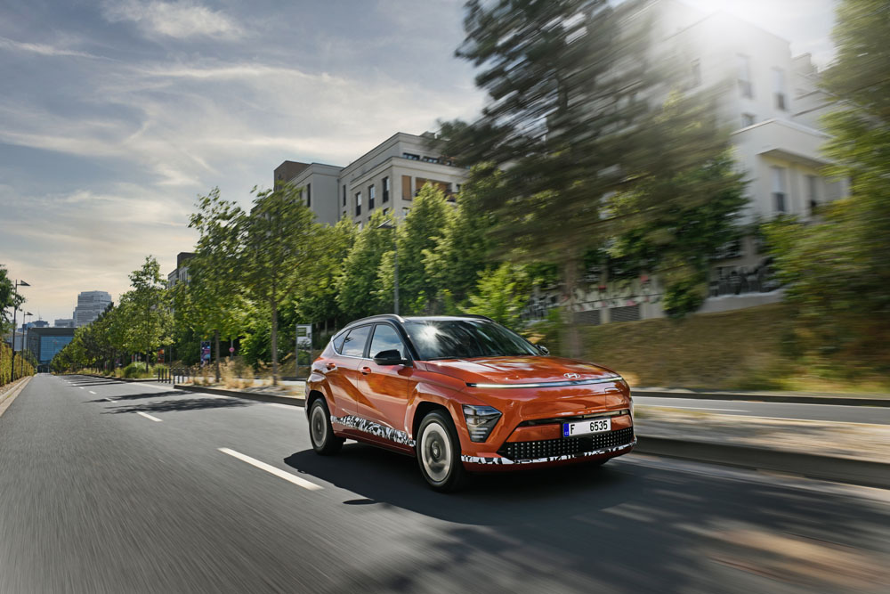 Hyundai Kona EV: conducimos un SUV '0 emisiones' que mejora en todo 20 Motor16 2023 al volante Hyundai Kona EV 17 1 Motor16