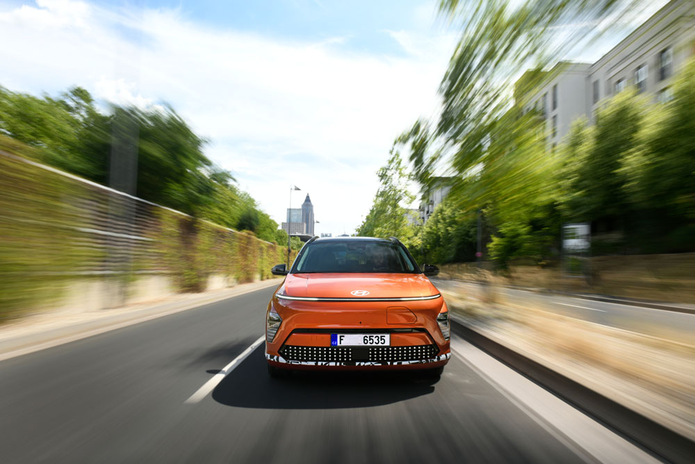 Hyundai Kona EV: conducimos un SUV '0 emisiones' que mejora en todo 22 Motor16 2023 al volante Hyundai Kona EV 19 1 Motor16