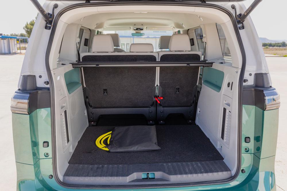 Probamos el Volkswagen ID.Buzz. Un hippy con posibles 35 Motor16 2023 prueba volkswagen id.buzz 19 Motor16