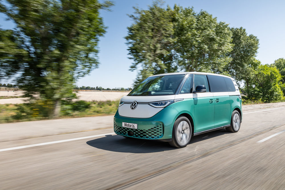 Probamos el Volkswagen ID.Buzz. Un hippy con posibles 16 Motor16 2023 prueba volkswagen id.buzz 20 Motor16