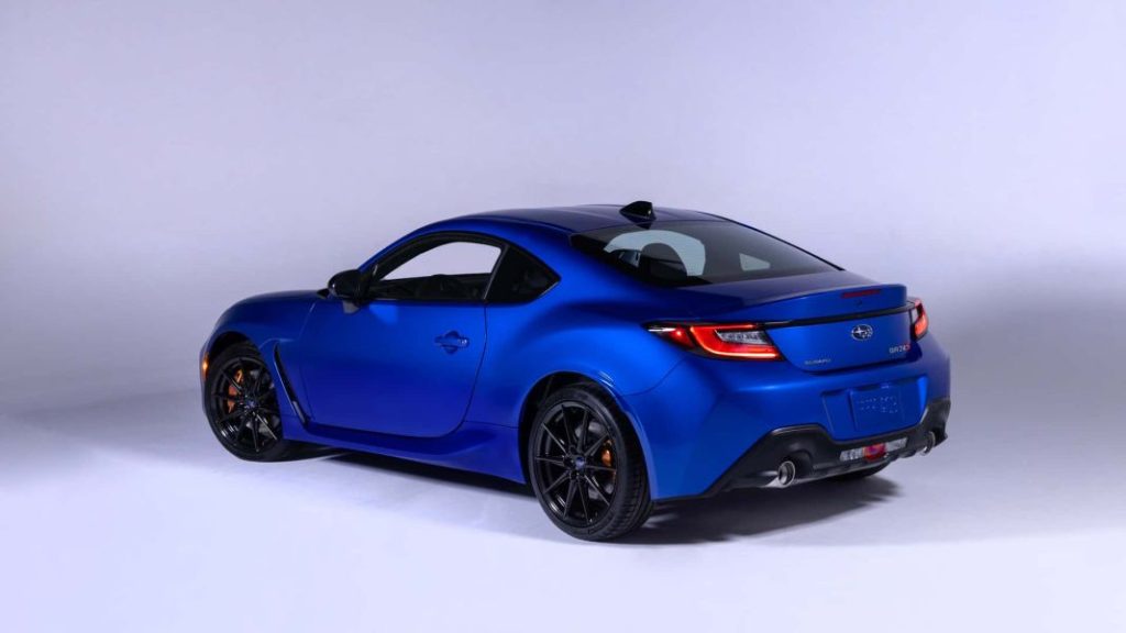 Subaru BRZ tS. La versión tocada por STI 15 Motor16 2023 subaru brz ts 15 Motor16