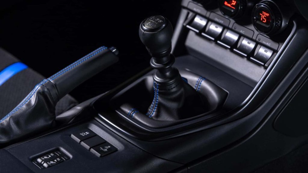 Subaru BRZ tS. La versión tocada por STI 34 Motor16 2023 subaru brz ts 29 Motor16