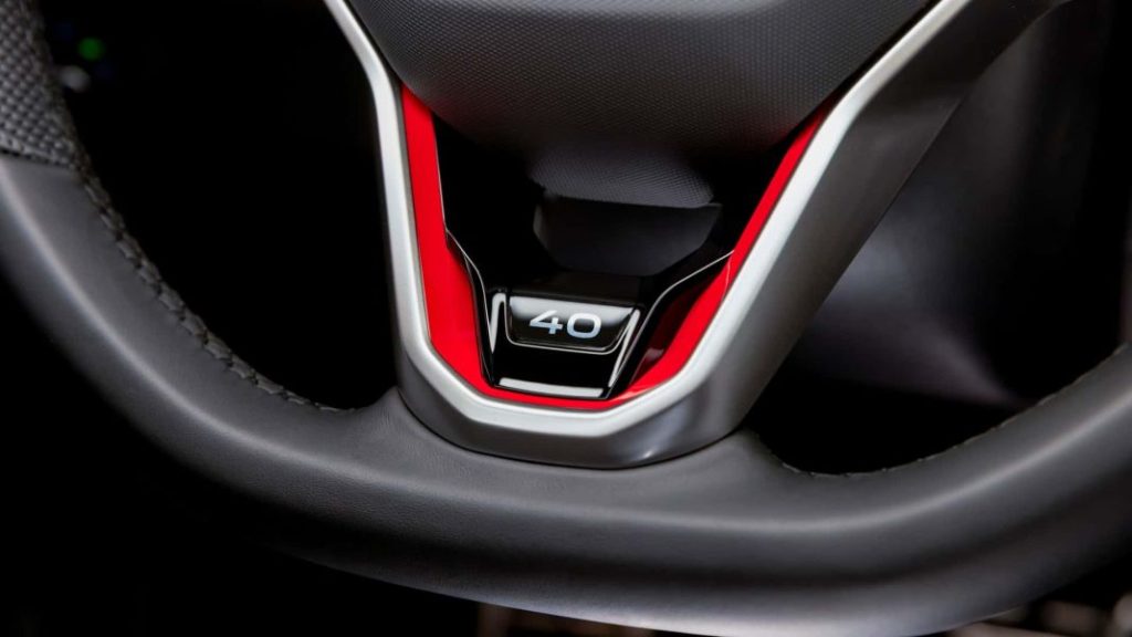 El Volkswagen Jetta más deportivo celebra sus 40 primaveras 18 Motor16 2023 volkswagen jetta gli 40th edition 14 Motor16