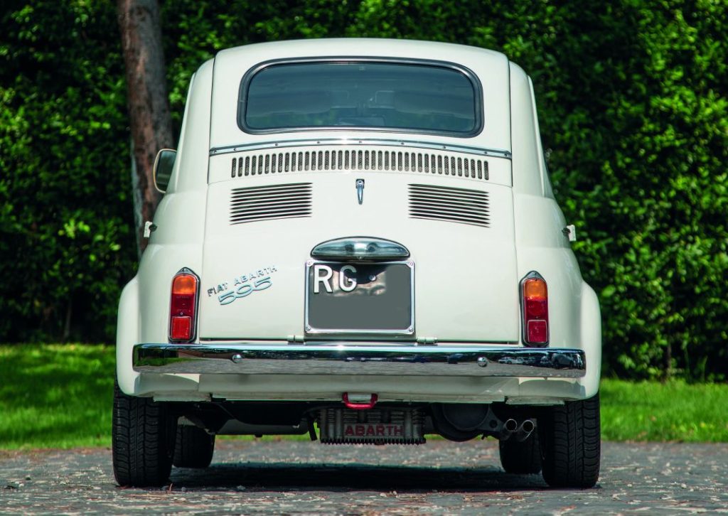 ¿Quieres un Abarth 595 original? Éste se encuentra a la venta 1 Motor16 Abarth 595 Fiat 600 D 1 Motor16