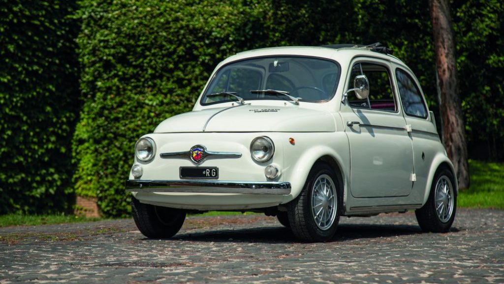 ¿Quieres un Abarth 595 original? Éste se encuentra a la venta 4 Motor16 Abarth 595 Fiat 600 D 2 Motor16