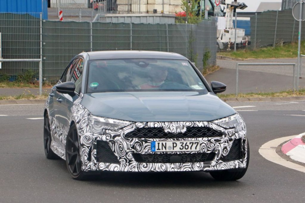 El Audi RS3 muestra su nuevo estilo 4 Motor16 Audi RS3 Sportback facelift 2 Motor16