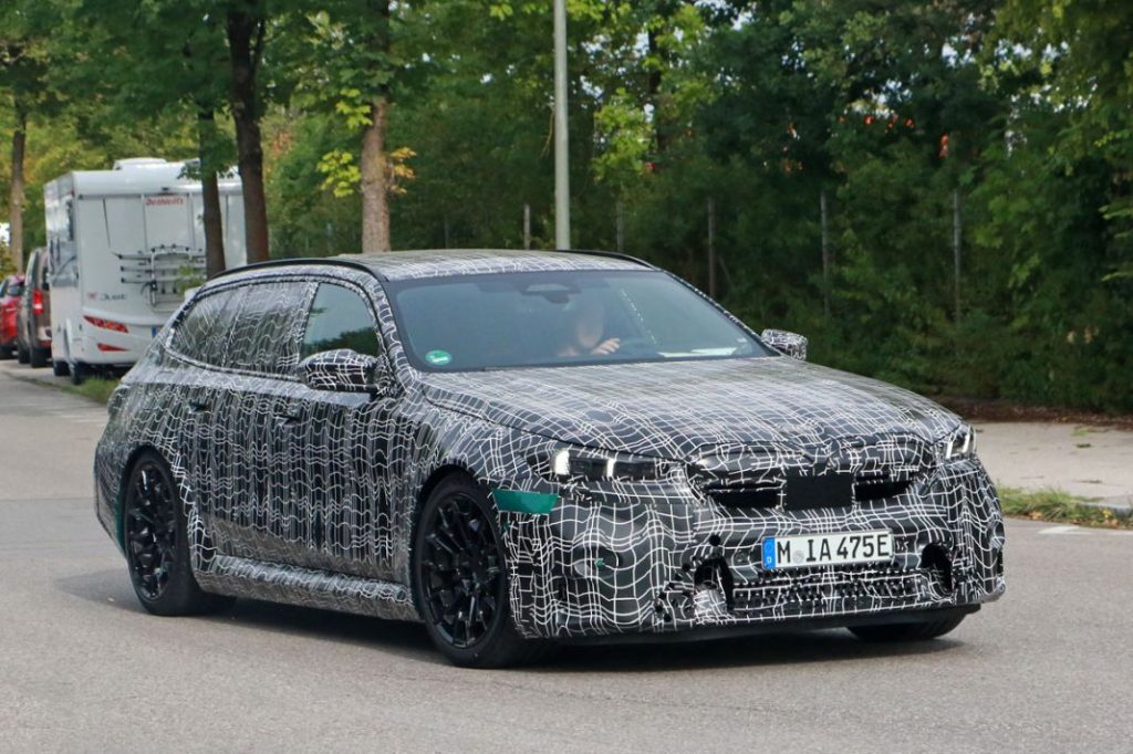 El BMW M5 Touring está de vuelta 6 Motor16 BMW M5 Touring 4 Motor16