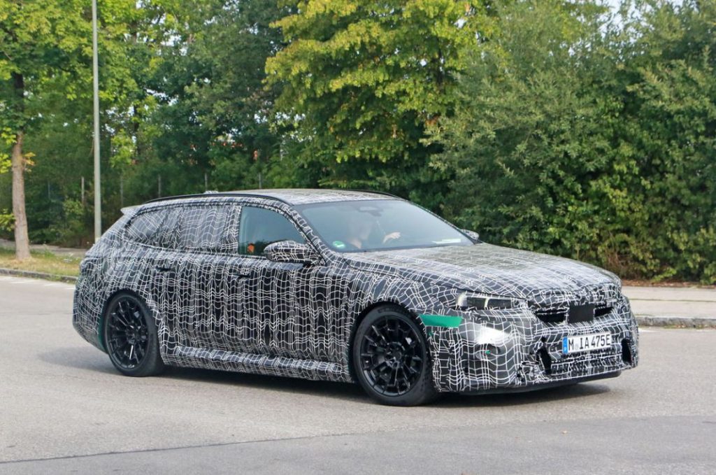 El BMW M5 Touring está de vuelta 8 Motor16 BMW M5 Touring 6 Motor16