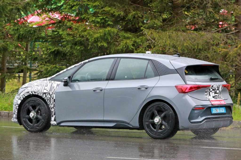 Al Cupra Born le llega la hora de renovarse 18 Motor16 Cupra Born facelift 16 Motor16