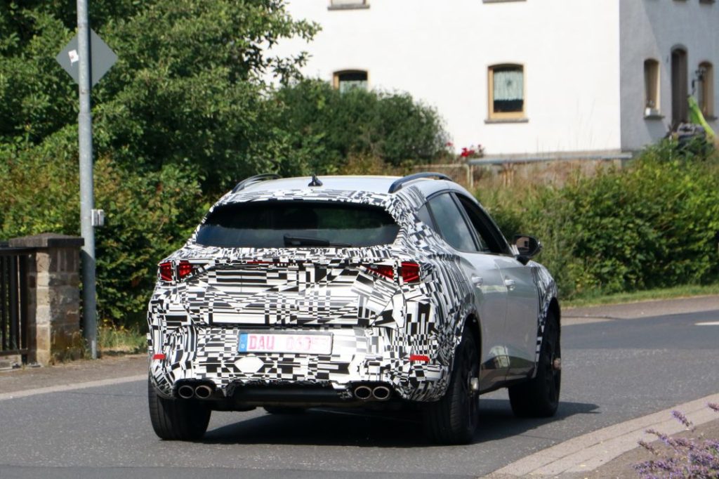 El Cupra Formentor recibirá su primera renovación a finales de 2023 14 Motor16 Cupra Formentor facelift 13 Motor16