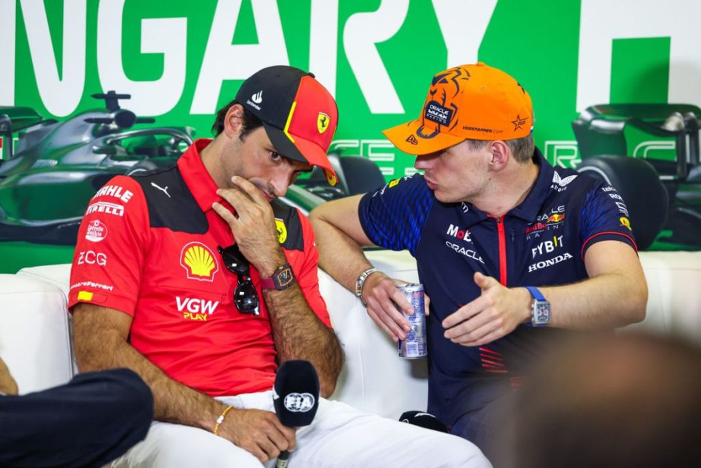Por qué el podio en Hungría sería especial para Alonso y Sainz 2 Motor16 EuropaPress 5344022 sainz carlos spa scuderia ferrari sf 23 verstappen max ned red bull racing Motor16