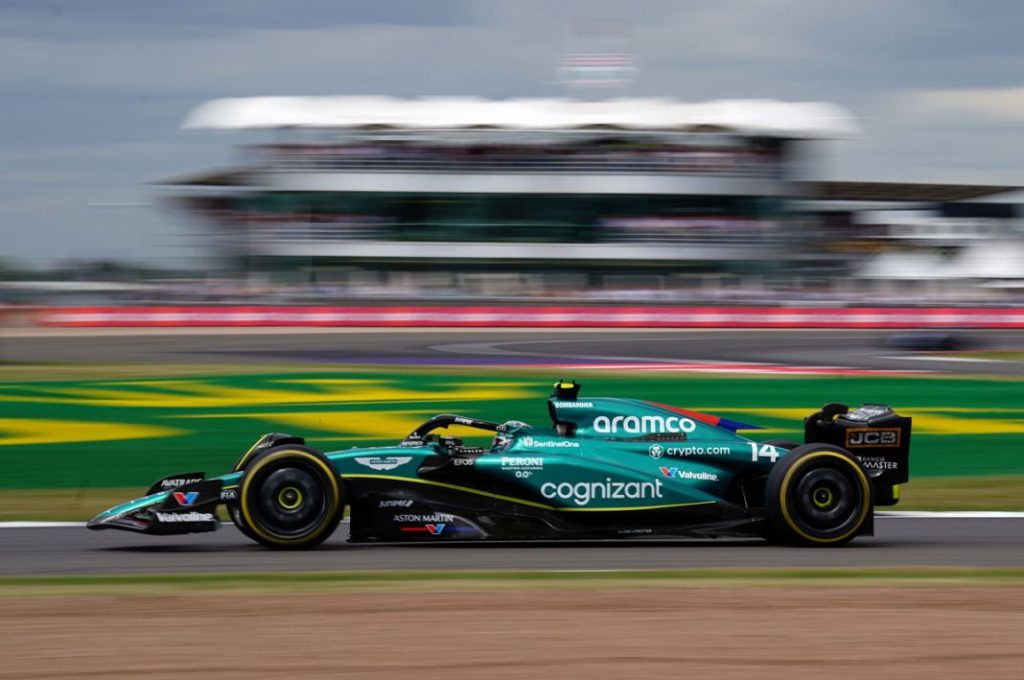 Alonso y Sainz, o cómo la 'Armada española' se hunde en Gran Bretaña 1 Motor16 GP GRAN BRETANA 4 Motor16