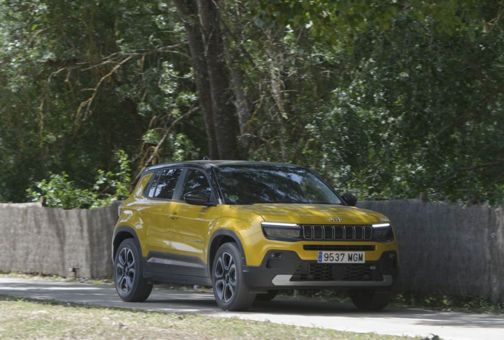 Los Jeep Avenger y Grand Cherokee ya están aquí... y lo celebramos probando toda la gama 2 Motor16 Jeep avenger gama todoterreno 4x4 4xe 20 Motor16