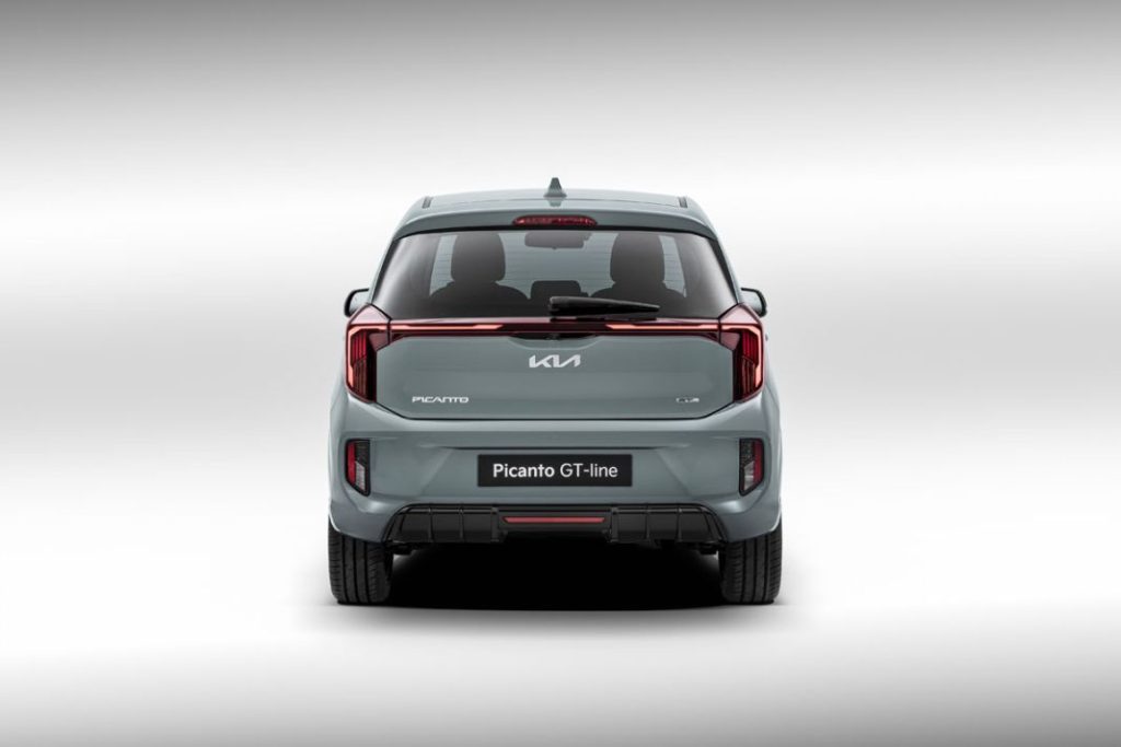 Nuevo Kia Picanto: estilo, eficiencia y tecnología avanzada 21 Motor16 Kia Picanto GTLine Static High res 05 Motor16