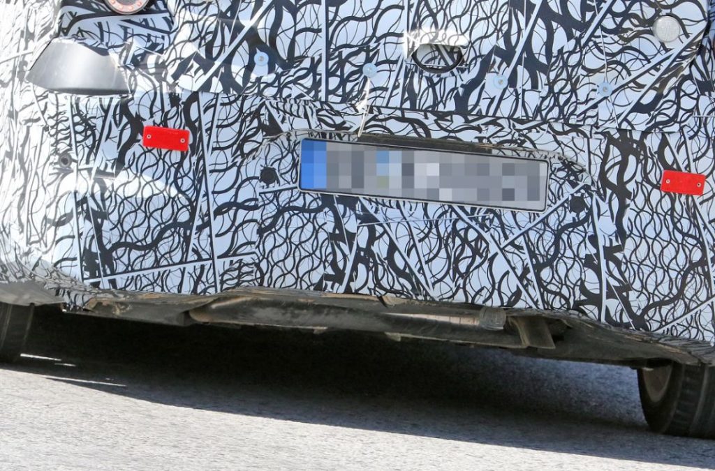 El próximo Mercedes CLA vuelve a la carretera 17 Motor16 Mercedes CLA ICE 15 Motor16