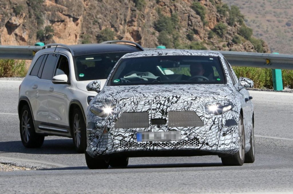 El próximo Mercedes CLA vuelve a la carretera 4 Motor16 Mercedes CLA ICE 2 Motor16