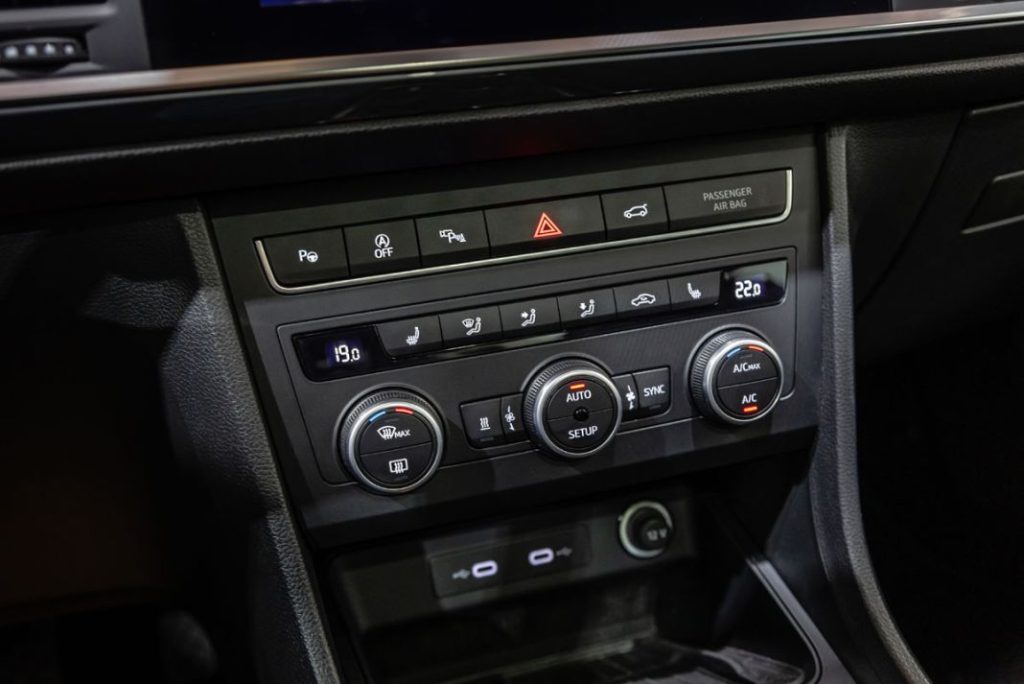 Probamos el Seat Ateca 1.0 TSI: un magnífico 'fondo de armario' 9 Motor16 Motor16 Seat Ateca 3 Motor16