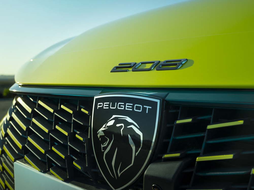 Nuevo Peugeot e208 47 Motor16
