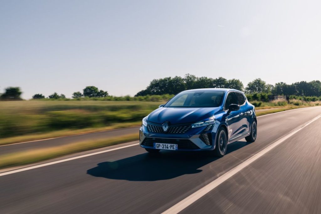 Los coches más vendidos de cada marca en 2023, uno a uno 34 Motor16 Nuevo Renault Clio E Tech Esprit Alpine 2 Motor16